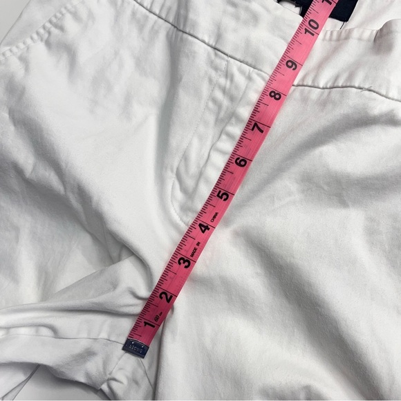 Imperfect Talbots Signature White Trousers short pants size 10 pockets cuffed - Picture 7 of 15